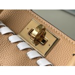 𝐋𝐎𝐔𝐈𝐒 𝐕𝐔𝐈𝐓𝐓𝐎𝐍     M21585