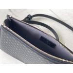 𝐋𝐎𝐔𝐈𝐒 𝐕𝐔𝐈𝐓𝐓𝐎𝐍    M82247