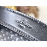 𝐋𝐎𝐔𝐈𝐒 𝐕𝐔𝐈𝐓𝐓𝐎𝐍   M46358