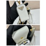 𝐏𝐑𝐀𝐃𝐀 Large Tootsie bag 1BA337