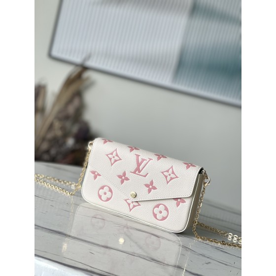 𝐋𝐎𝐔𝐈𝐒 𝐕𝐔𝐈𝐓𝐓𝐎𝐍    M82047