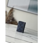 𝐋𝐎𝐔𝐈𝐒 𝐕𝐔𝐈𝐓𝐓𝐎𝐍    M81789