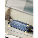 𝐋𝐎𝐔𝐈𝐒 𝐕𝐔𝐈𝐓𝐓𝐎𝐍   M59351