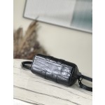 𝐋𝐎𝐔𝐈𝐒 𝐕𝐔𝐈𝐓𝐓𝐎𝐍    M80641