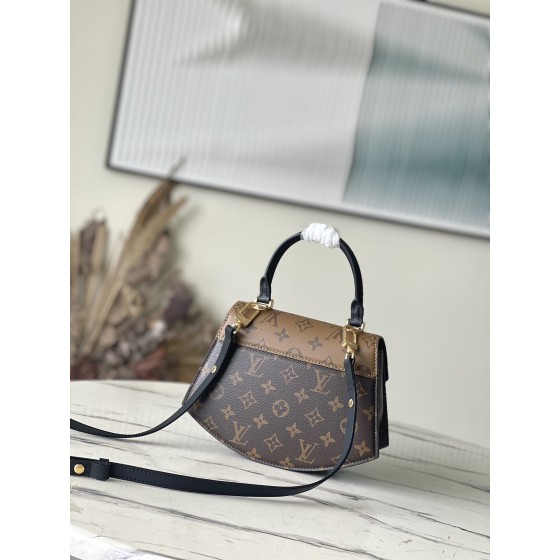 𝐋𝐎𝐔𝐈𝐒 𝐕𝐔𝐈𝐓𝐓𝐎𝐍     M46548