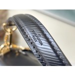 𝐋𝐎𝐔𝐈𝐒 𝐕𝐔𝐈𝐓𝐓𝐎𝐍      M21554