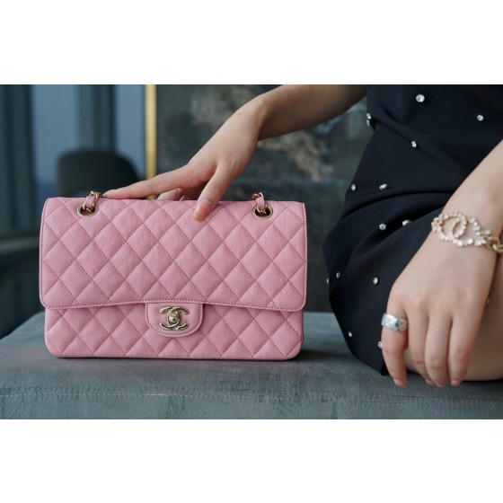 𝐂𝐇𝐀𝐍𝐄𝐋 Classic Flap Italy🇮🇹 𝑰𝒏𝒄𝒂𝒔Original Washed Fetal Cow🐂 Washed Fetal Cow Medium Size 🌸Pink