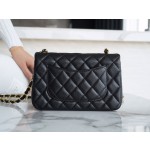 𝐂𝐇𝐀𝐍𝐄𝐋 Classic Flap France 𝐇𝐚𝐚𝐬Original Lychee Pattern🐂 Classic Flap Bag Big 𝒎𝒊𝒏𝒊🔆Black Gold🖤