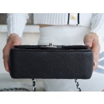 𝐂𝐇𝐀𝐍𝐄𝐋 Classic Flap France 𝐇𝐚𝐚𝐬Original Lychee Pattern🐂 Classic Flap Bag Big 𝒎𝒊𝒏𝒊🔆Black Silver🖤