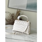 𝐋𝐎𝐔𝐈𝐒 𝐕𝐔𝐈𝐓𝐓𝐎𝐍   M21797