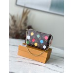 𝐋𝐎𝐔𝐈𝐒 𝐕𝐔𝐈𝐓𝐓𝐎𝐍   M81866