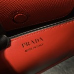 𝐏𝐑𝐀𝐃𝐀 Matinee Handbag 1BA282