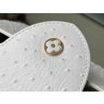 𝐋𝐎𝐔𝐈𝐒 𝐕𝐔𝐈𝐓𝐓𝐎𝐍    M95393