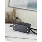 𝐋𝐎𝐔𝐈𝐒 𝐕𝐔𝐈𝐓𝐓𝐎𝐍    M95393