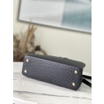 𝐋𝐎𝐔𝐈𝐒 𝐕𝐔𝐈𝐓𝐓𝐎𝐍    M95393