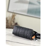 𝐋𝐎𝐔𝐈𝐒 𝐕𝐔𝐈𝐓𝐓𝐎𝐍     M21543