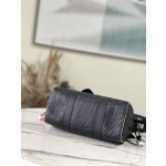 𝐋𝐎𝐔𝐈𝐒 𝐕𝐔𝐈𝐓𝐓𝐎𝐍     M21543