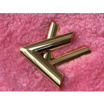 𝐋𝐎𝐔𝐈𝐒 𝐕𝐔𝐈𝐓𝐓𝐎𝐍    M21040