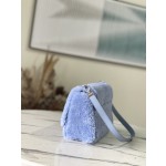 𝐋𝐎𝐔𝐈𝐒 𝐕𝐔𝐈𝐓𝐓𝐎𝐍    M21040