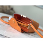 𝐋𝐎𝐔𝐈𝐒 𝐕𝐔𝐈𝐓𝐓𝐎𝐍    M95393