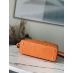 𝐋𝐎𝐔𝐈𝐒 𝐕𝐔𝐈𝐓𝐓𝐎𝐍    M95393