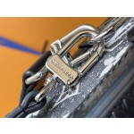 𝐋𝐎𝐔𝐈𝐒 𝐕𝐔𝐈𝐓𝐓𝐎𝐍    M21460