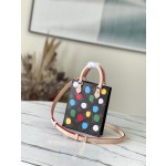 𝐋𝐎𝐔𝐈𝐒 𝐕𝐔𝐈𝐓𝐓𝐎𝐍   M81867