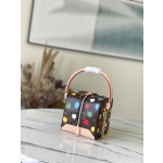 𝐋𝐎𝐔𝐈𝐒 𝐕𝐔𝐈𝐓𝐓𝐎𝐍    M46450