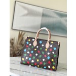 𝐋𝐎𝐔𝐈𝐒 𝐕𝐔𝐈𝐓𝐓𝐎𝐍  M46379