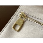 𝐋𝐎𝐔𝐈𝐒 𝐕𝐔𝐈𝐓𝐓𝐎𝐍   M45686