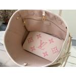 𝐋𝐎𝐔𝐈𝐒 𝐕𝐔𝐈𝐓𝐓𝐎𝐍   M45686