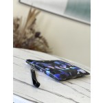 𝐋𝐎𝐔𝐈𝐒 𝐕𝐔𝐈𝐓𝐓𝐎𝐍   M81848