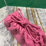 Bottega Veneta  THE MINI POUCH  #585852