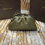 Bottega Veneta  THE MINI POUCH  #585852