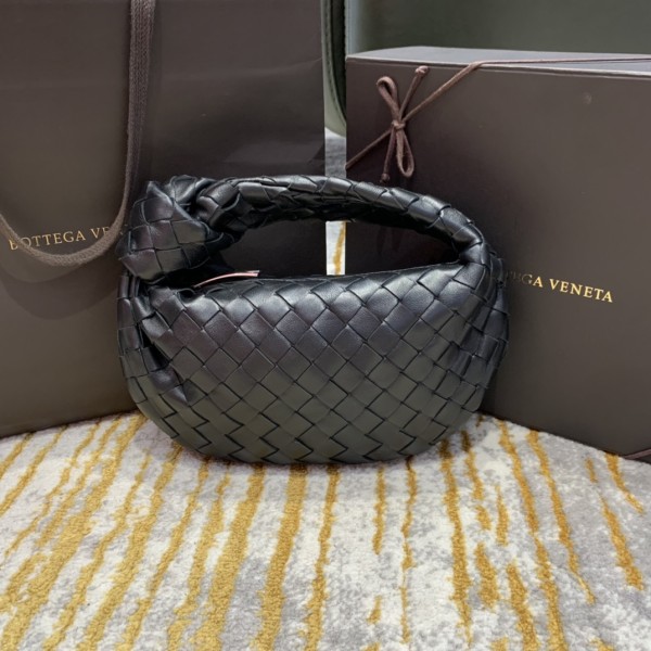 Bottega Veneta  🆕NEW🆕 JODIE #651876