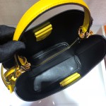 𝐏𝐑𝐀𝐃𝐀 Double handbag 1BA212