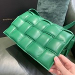 Bottega Veneta  PADDED  CASSETTE #591970