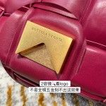 Bottega Veneta  PADDED  CASSETTE #591970