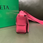 Bottega Veneta  MINI CASSETTE #666688