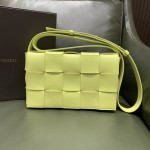 Bottega Veneta  𝘾𝘼𝙎𝙎𝙀𝙏𝙏𝙀 #578004
