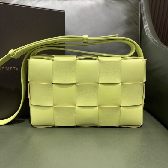 Bottega Veneta  𝘾𝘼𝙎𝙎𝙀𝙏𝙏𝙀 #578004