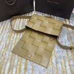 Bottega Veneta  𝘾𝘼𝙎𝙎𝙀𝙏𝙏𝙀 #578004
