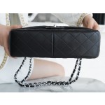 𝐂𝐇𝐀𝐍𝐄𝐋 Classic Flap Italy 🇮🇹 The 𝗚𝗥" Original Lambskin 🐑 Genuine Leather Large - Black Sheep Silver 🖤