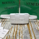 Bottega Veneta  𝗧𝗛𝗘 𝗕𝗘𝗟𝗧 𝗖𝗔𝗦𝗦𝗘𝗧𝗧𝗘 # 639367