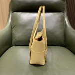 Bottega Veneta  𝙏𝙝𝙚 𝘼𝙧𝙘𝙤 𝟯𝟯 #575943