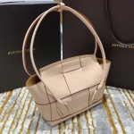 Bottega Veneta  𝙏𝙝𝙚 𝘼𝙧𝙘𝙤 𝟯𝟯 #575943