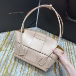 Bottega Veneta  𝙏𝙝𝙚 𝘼𝙧𝙘𝙤 𝟯𝟯 #575943