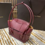 Bottega Veneta  𝙏𝙝𝙚 𝘼𝙧𝙘𝙤 𝟯𝟯 #575943