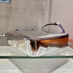 𝐏𝐑𝐀𝐃𝐀 Large Toilet Bag 1BA330