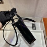 𝐏𝐑𝐀𝐃𝐀 Small Towing Bag 1BA331